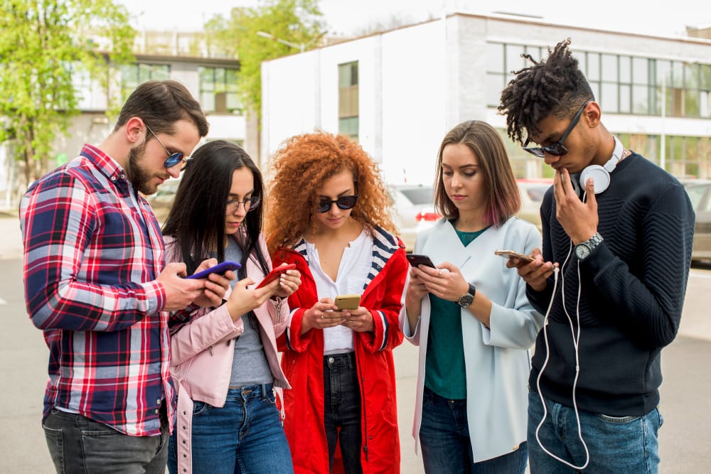 The Death of the Hello: How Gen Z Is Redefining Communication Etiquette